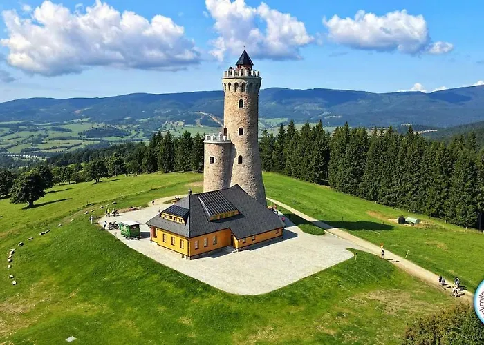 Lilien Pod Medvedi Skalou Jeseniky Jindrichov